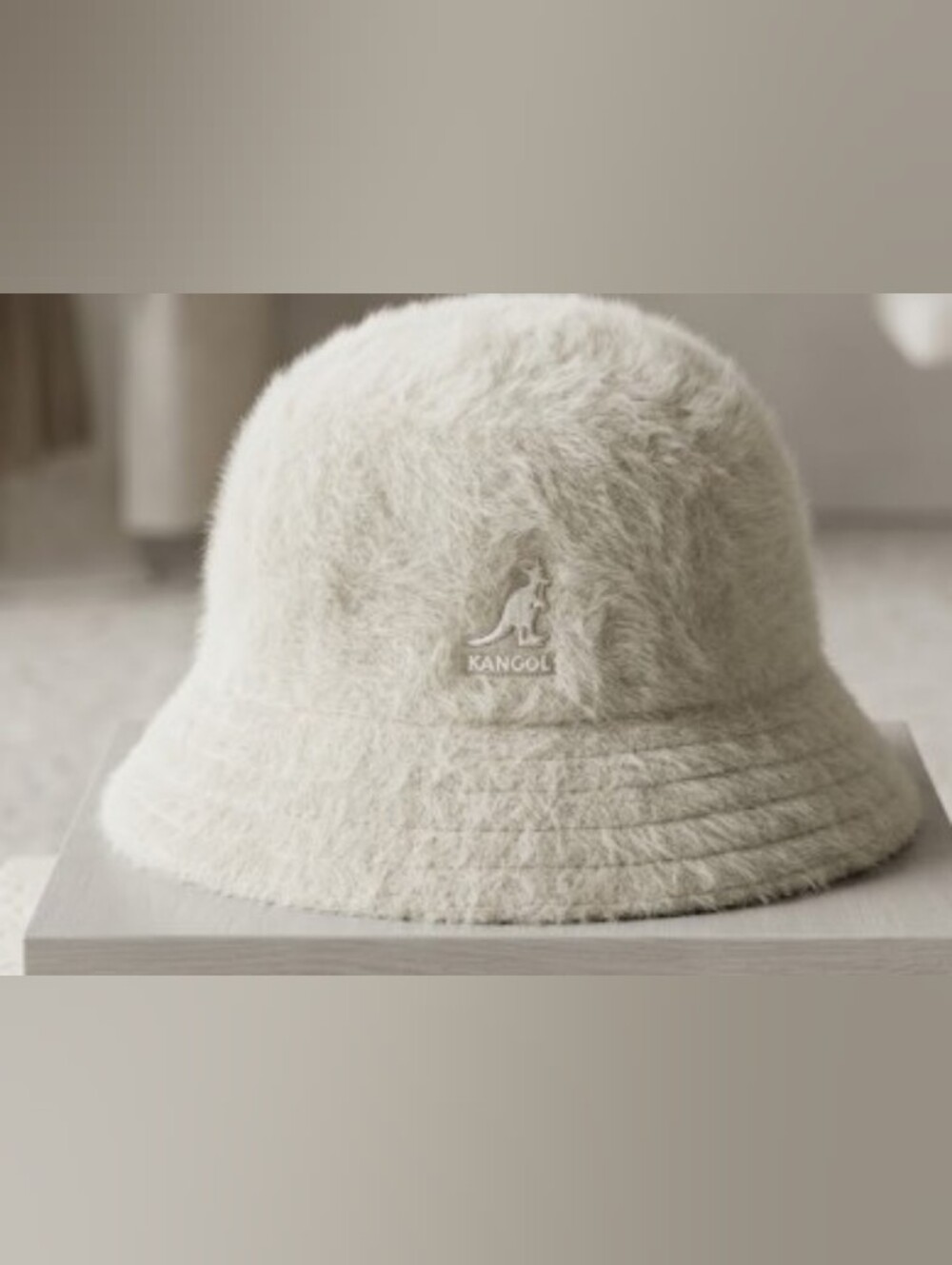 Kangol Women's Angora Blend Bucket Hat in Pale Green (Sz M) Streetwear Warm Lux
